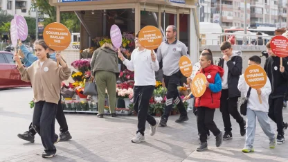 İzmir’de çocukların sesi var