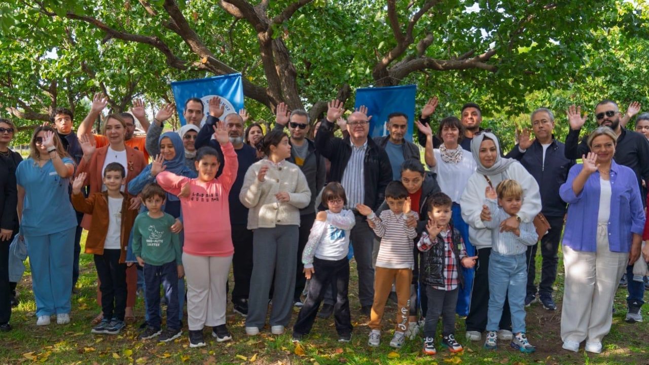 İzmir’de “Patili Dostumuz” projesi başladı