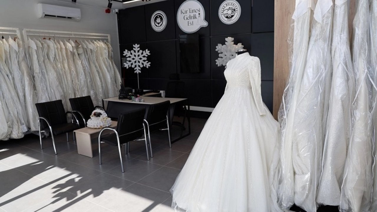 Kar Tanesi Gelinlik Evi&#039;ne Kayseri Talaslılardan yoğun ilgi