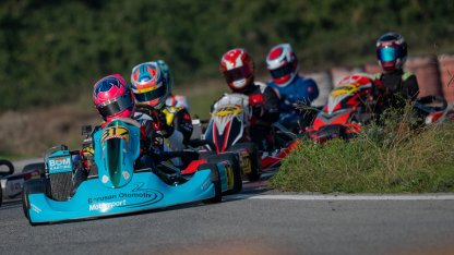 Karting heyecanı Kocaeli'de sürüyor