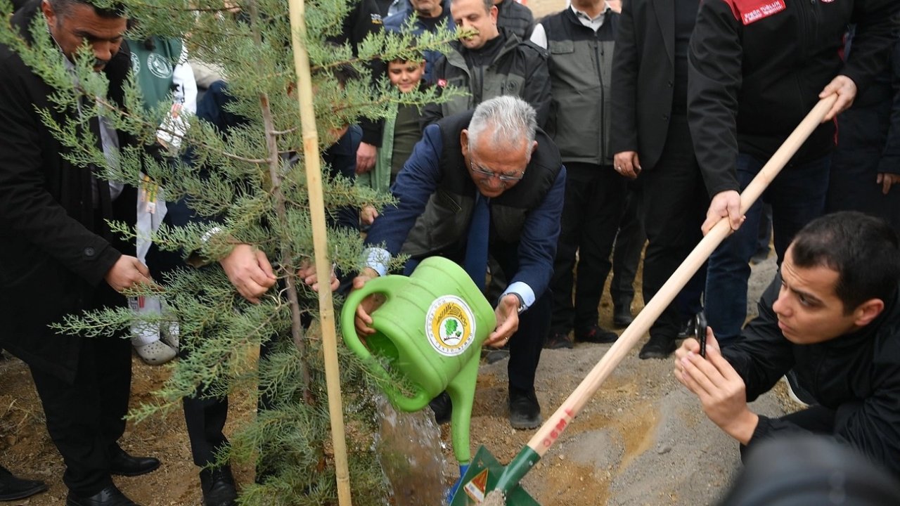 Kayseri Büyükşehir&#039;den şehrin &#039;yeşil&#039;ine dev yatırım
