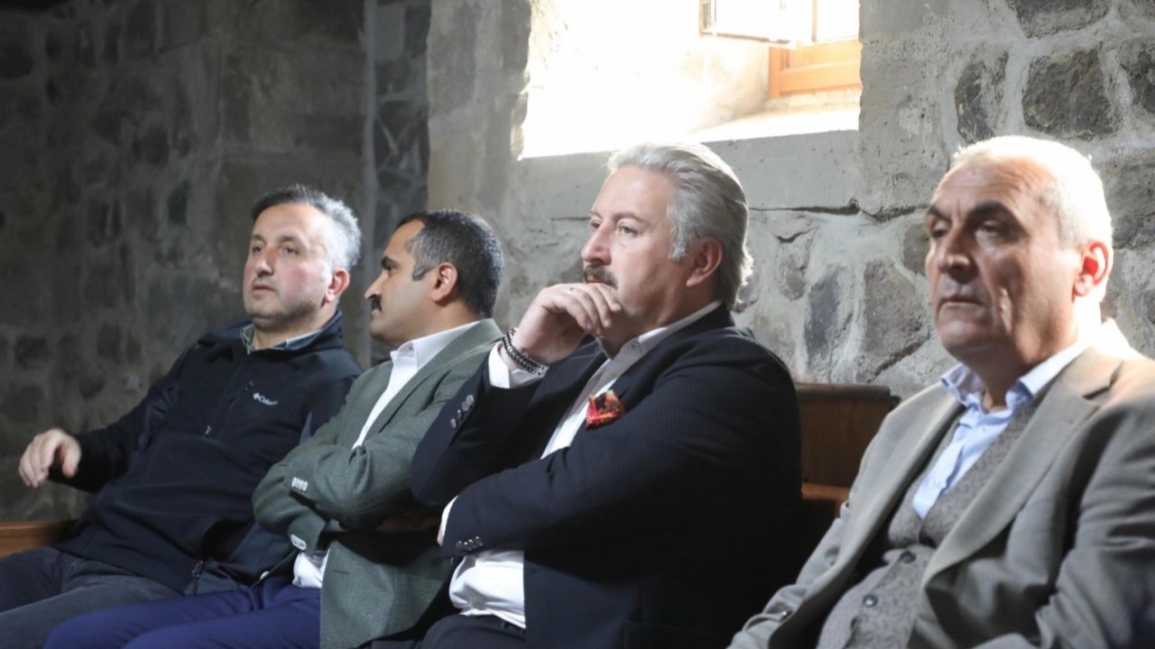 Kayseri Mektep Melikgazi&#039;de kariyer söyleşileri sürüyor