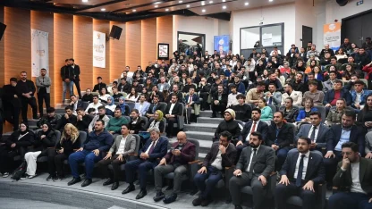 Kayserili gençlerle 'gelecek' buluşması