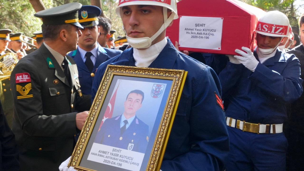 &#039;Keşke&#039;si gerçek oldu..! Şehit astsubay Ahmet Yasir Kuyucu Konya&#039;da gözyaşlarıyla uğurlandı