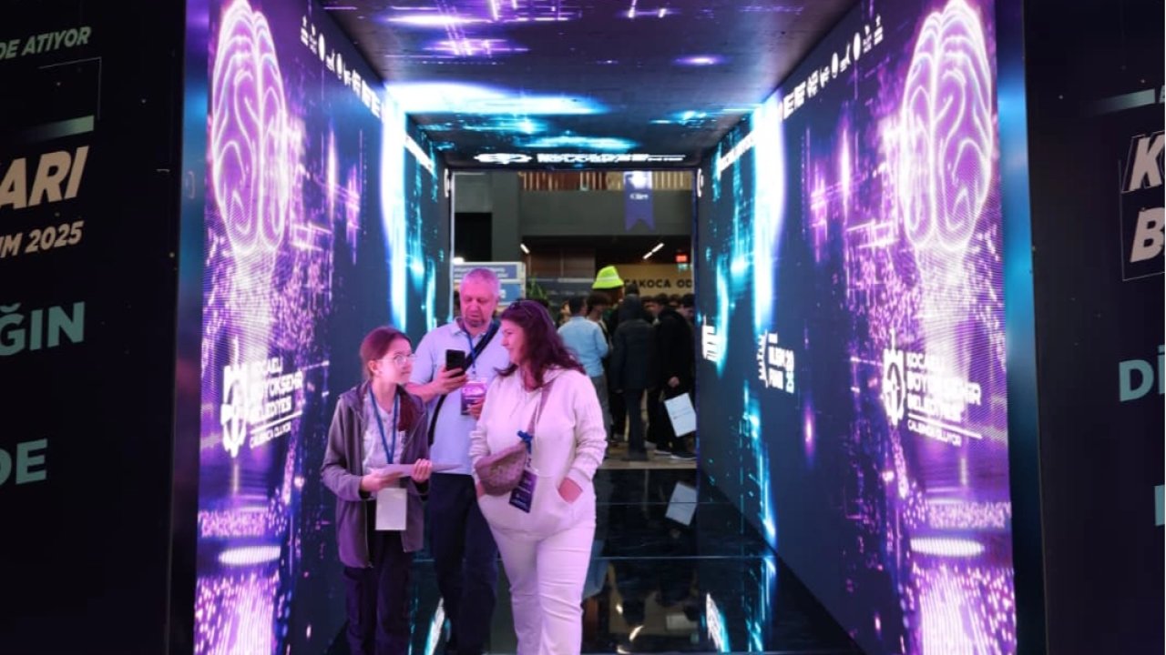 Kocaeli Bilişim Fuarı kapılarını açtı