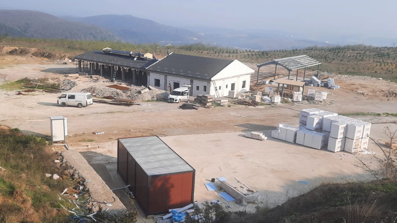 Kocaeli İzmit’te Dost Pati Yaşam Alanı’na enerji hattı