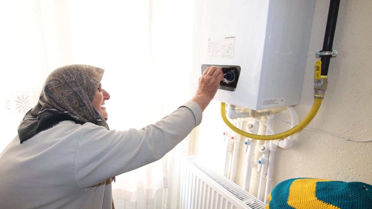 Konya Büyükşehir&#039;den doğal gaz için &#039;kombi&#039; desteği