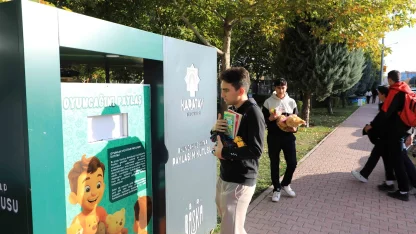 Konya’da “Oyuncak ve Kitap Paylaşım Kumbarası” projesi başladı