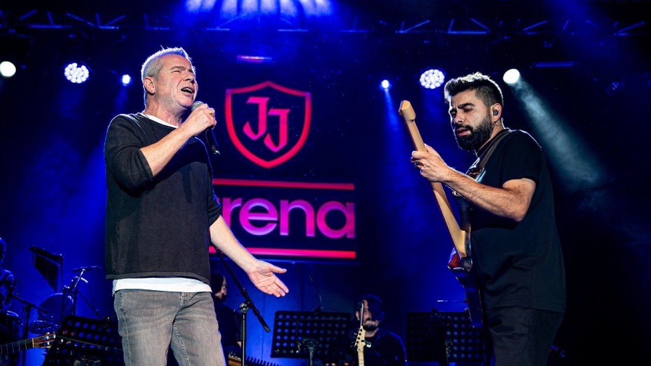 Levent Yüksel Jolly Joker Arena’da büyüledi