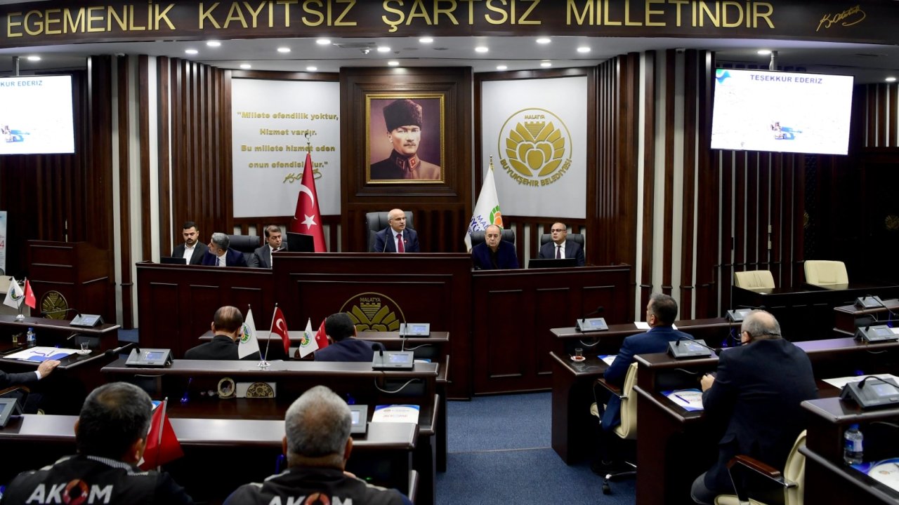 Malatya’da kışa hazırlık​​​​​​​! 269 araç, 1117 personel görevde