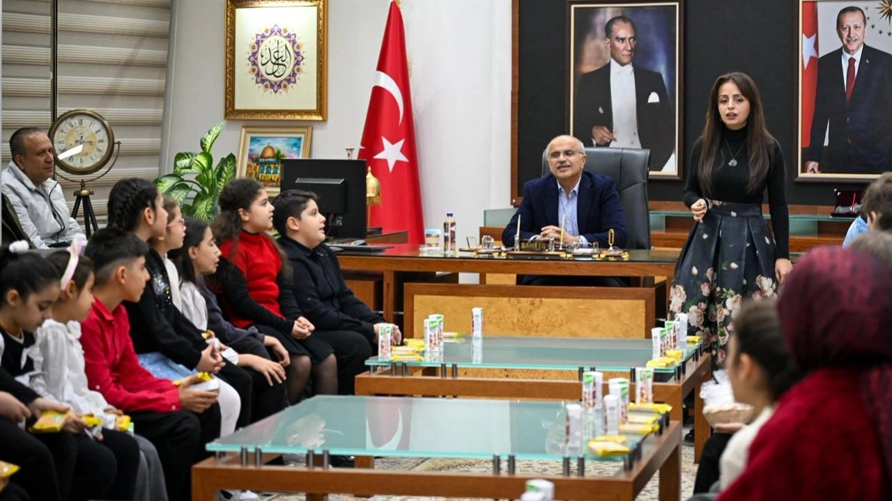 Malatya&#039;da küçük kalplerden Başkan Er&#039;e anlamlı ziyaret