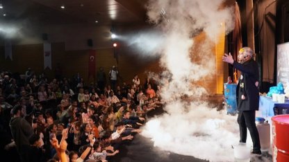 Maltepe’de ara tatil çocuklar için şenlik gibi geçiyor