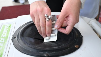 Manisa'da atık ilaçlar için örnek uygulama... Çevreyi kirletmeden toplanacak