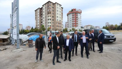 Memduh Büyükkılıç'tan Gökkent'teki okul inşaatına sıkı takip