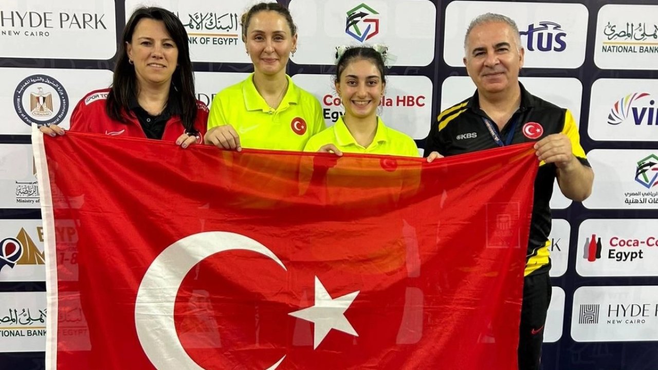 Milli formayla masa tenisinde Dünya Şampiyonluğu