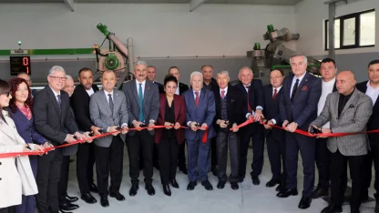 Mudanya'da 'imece modeli' ile zeytinyağı fabrikası açıldı