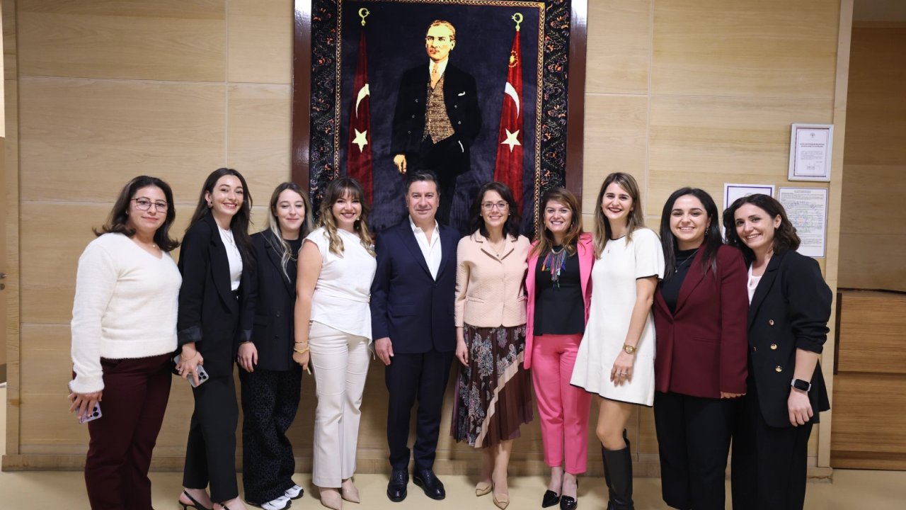 Muğla&#039;da öğretmenlere özel kutlama yemeği