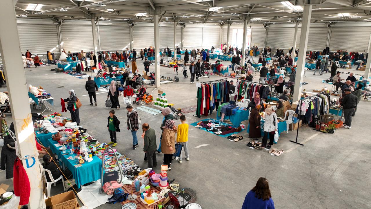 Örnek Pazar 24.kez kapılarını açtı