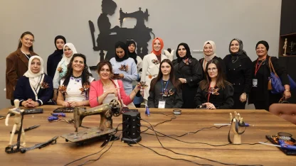 Ortadoğulu iş kadınlardan Kocaeli Moda Akademisi’ne övgü