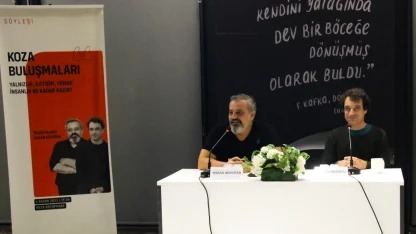 Özgür Mumcu, Nilüfer’de 'Dijital Çağ ve Yalnızlık' üzerine konuştu