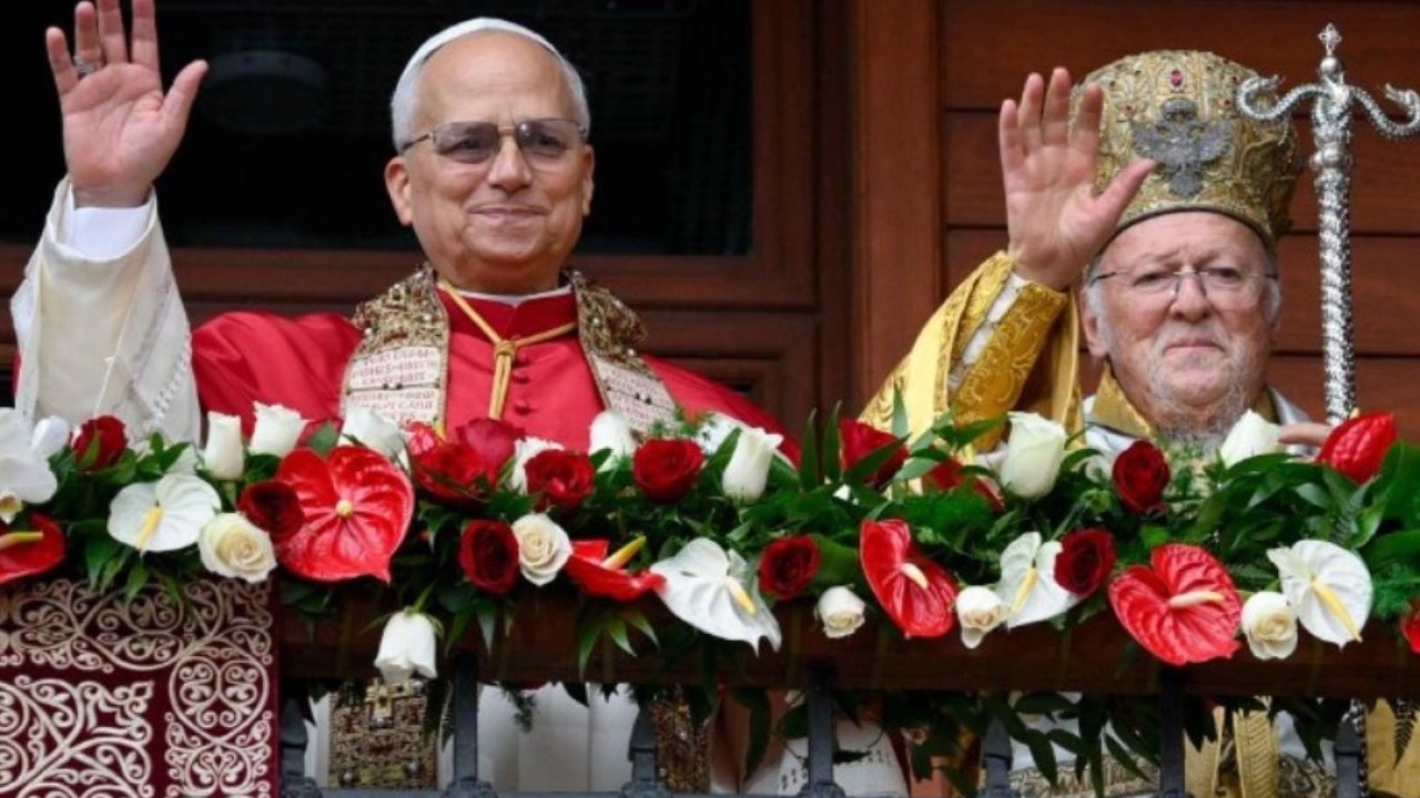 Papa 14. Leo İstanbul’dan Beyrut&#039;a uçtu... 4 günlük Türkiye programı sona erdi