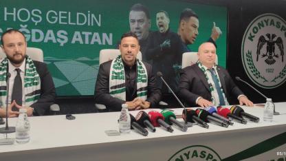 Konyaspor Çağdaş Atan'la sözleşmeyi imzaladı