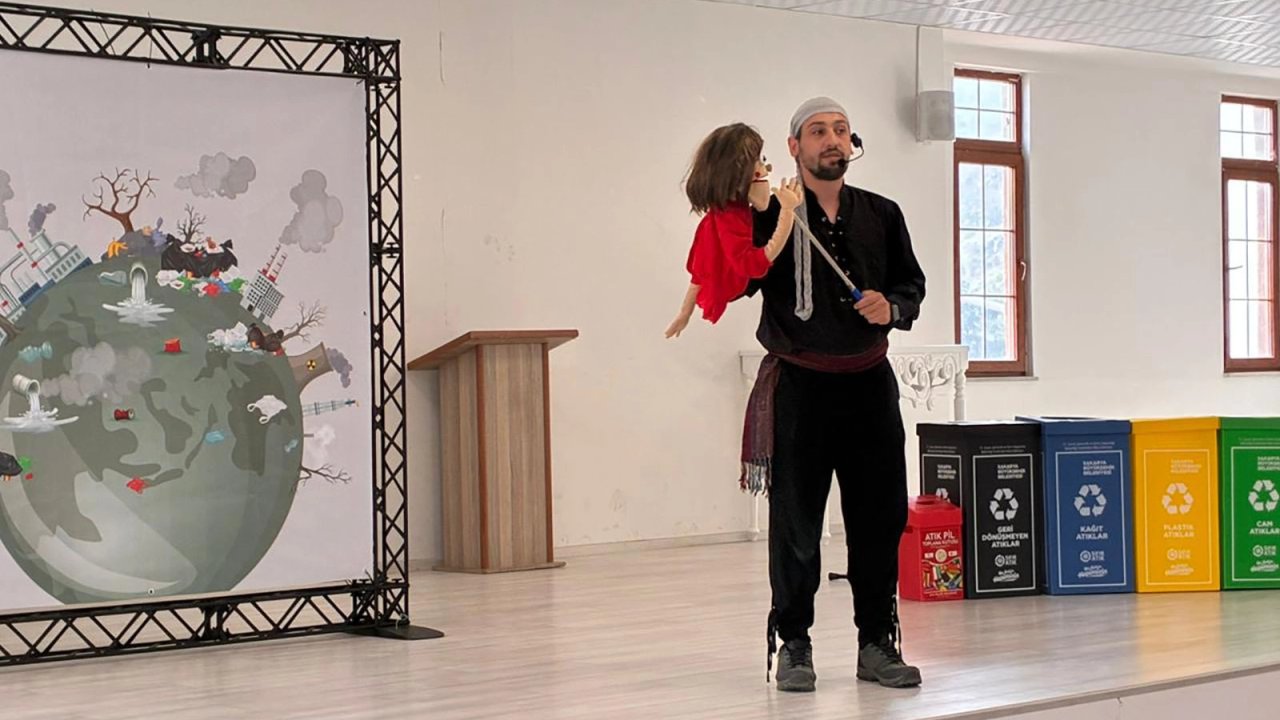 Sakarya&#039;da miniklere eğlenceli buluşma