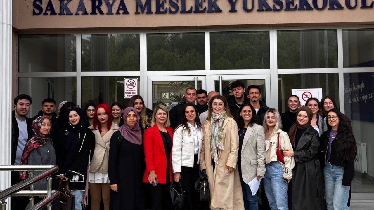 Sakarya&#039;da öğrencilere kentsel atık yönetimi anlatıldı
