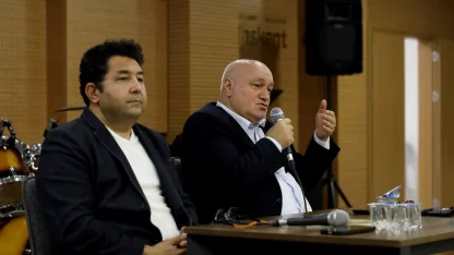 Sakarya'da Tarih Atölyesi Prof. Dr. Ahmet Taşağıl ile başladı