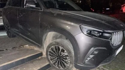 Son anda frenle kurtuldu! Merdivenleri fark etmeyen sürücü ölümden döndü