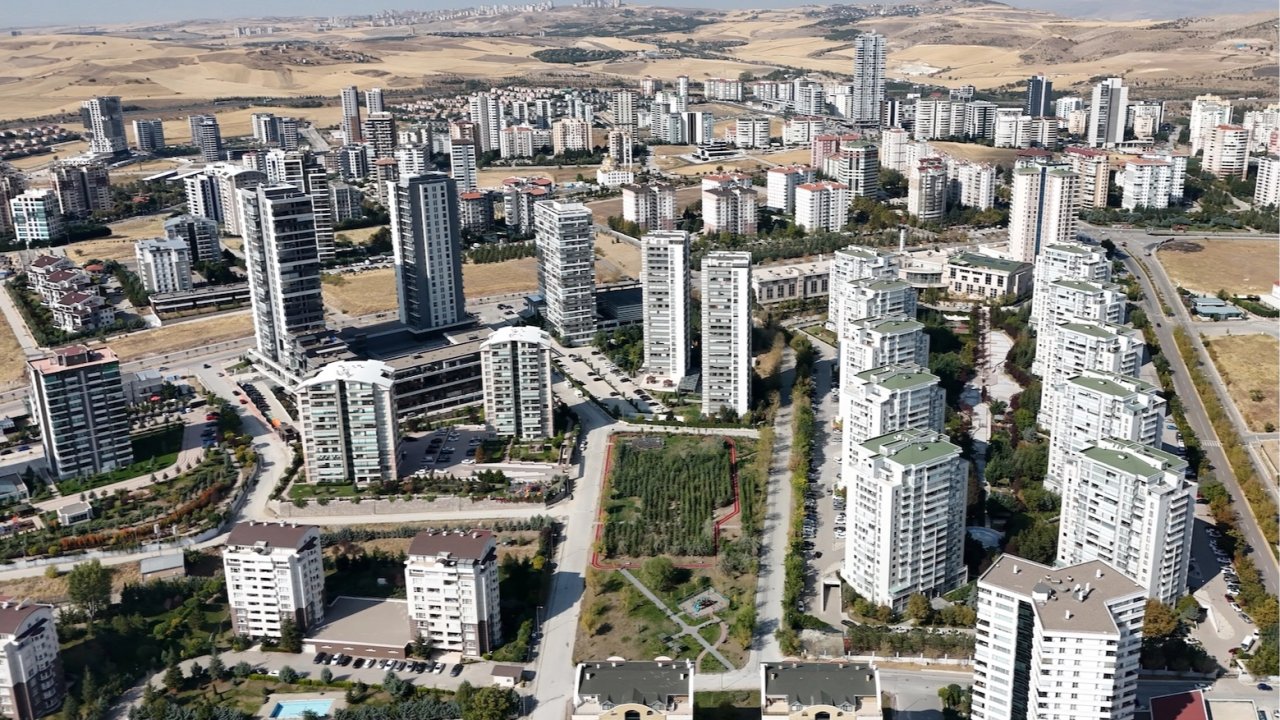 Sosyal konut yerine çıkarılacak iki yönetmelik fiyatları bir ayda dengeleyebilir