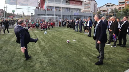 Spor Bakanı'ndan penaltı şovu!