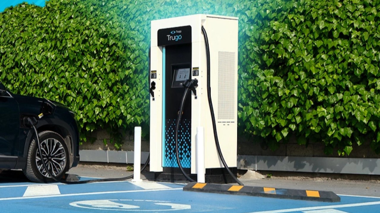 Trugo üst üste üç aydır zirvede