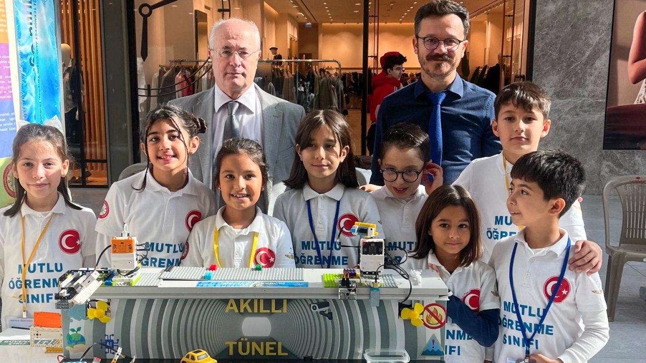 TÜBİTAK ve TEKNOFEST başarılı projeleri Aydın’da sergilendi