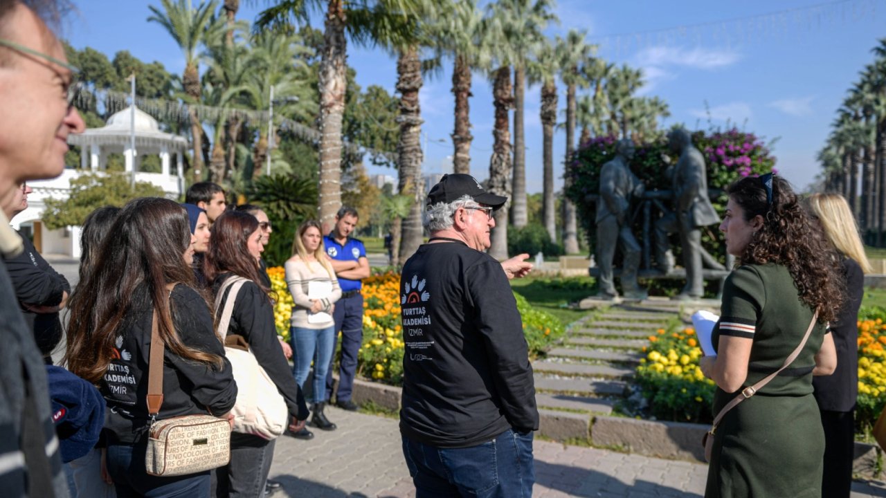 Türkiye’de ilk kez İzmir’de hayata geçirildi... Kent Denetçileri iş başında