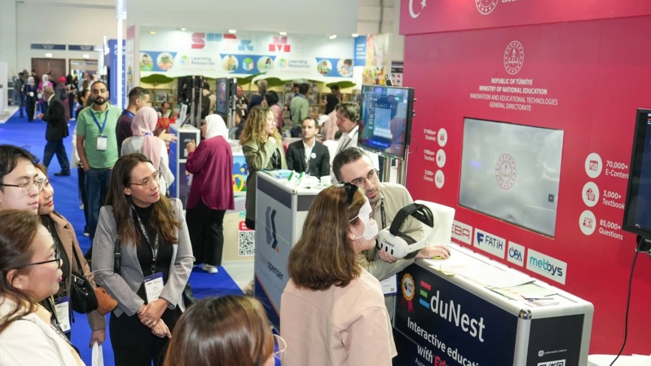 Türkiye&#039;nin eğitim teknolojileri Dubai&#039;de tanıtıldı