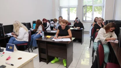 Yabancı dil KO-MEK’le öğreniliyor