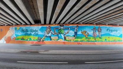 Aile yılında güçlü aile vurgusu Kocaeli'de duvarlara yansıdı