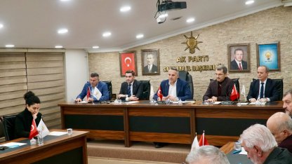 AK Parti Sakarya’da değerlendirme toplantıları yapıldı
