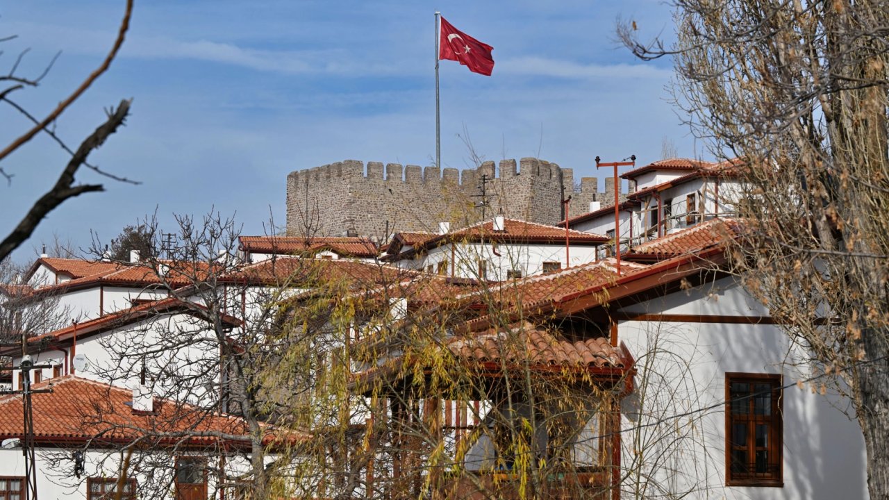 Ankara Kalesi tarihi dokusu ile yeniden hayat buldu
