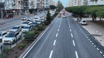 Antalya 100. Yıl Bulvarı’nda asfalt yenileme çalışması