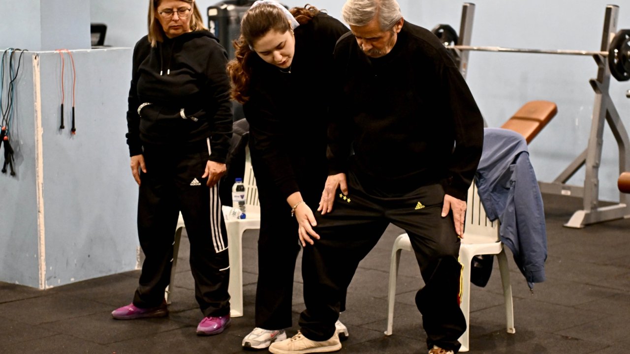 Antalya Muratpaşa’dan Parkinson hastalarına destek