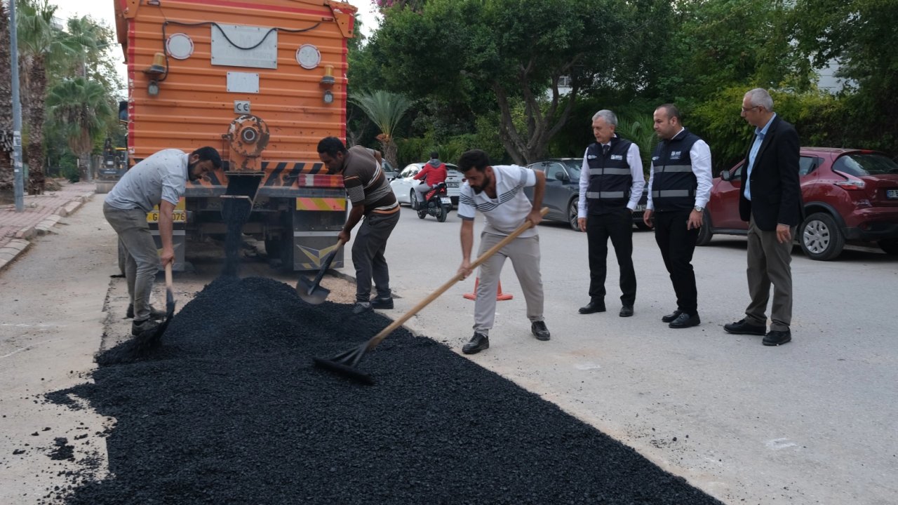 Antalya’da altyapı sonrası asfalt seferberliği