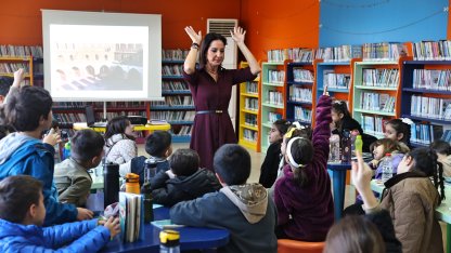 Antalya’da çocuklar kitaplarla buluşuyor