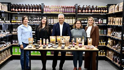 Antalya'da Yerli Malı Haftası’nda kadın emeğine destek