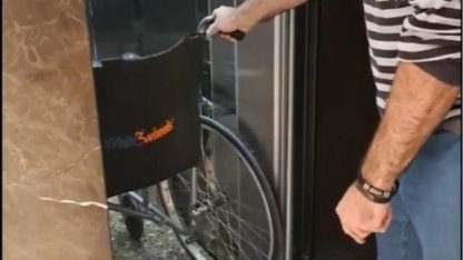 Asansör düzenlemesi engellileri evine kapattı! Uzmanlar yetkililere çağrı yaptı