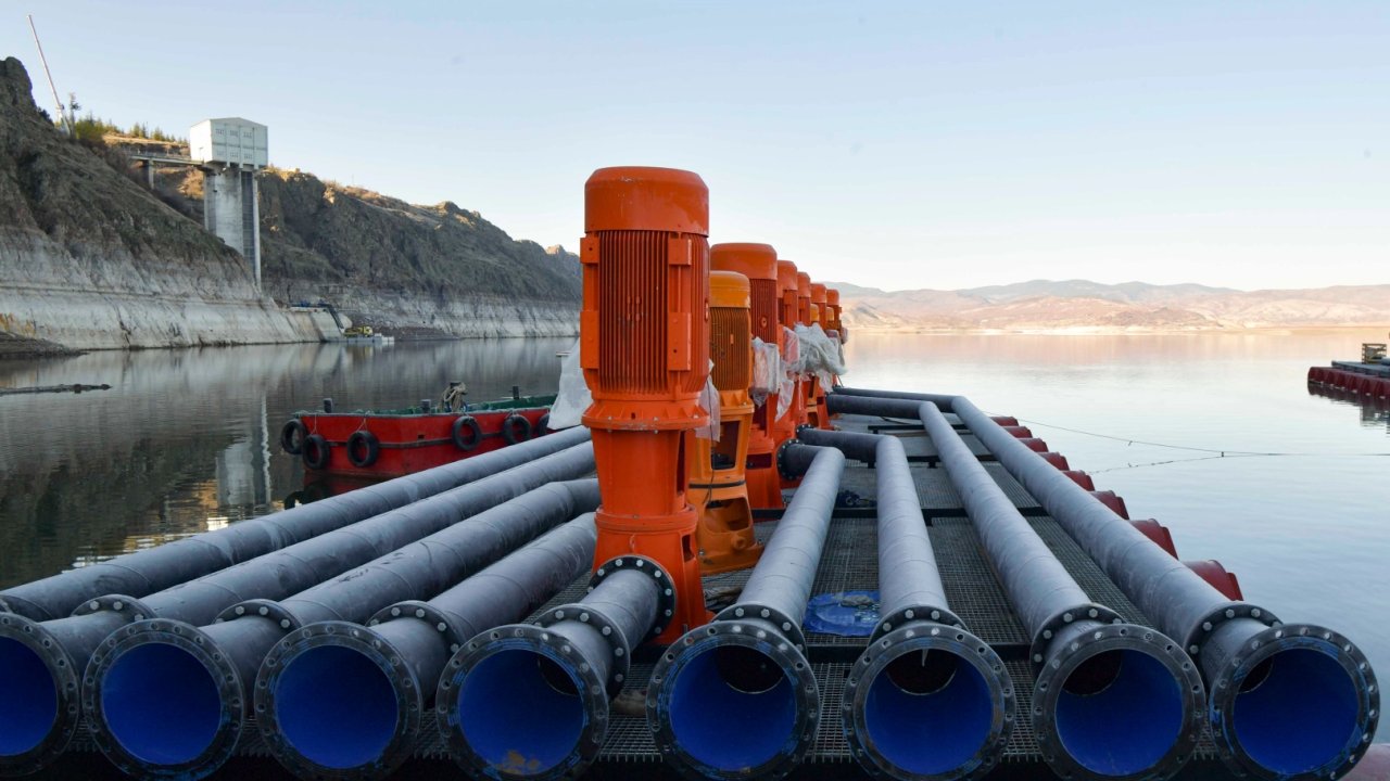 ASKİ kuraklı mücadeleye hız kesmeden devam ediyor