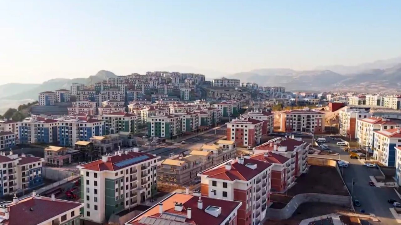 Asrın inşasında Türkiye'nin başarısı yarın Hatay'da... 455 bin konut tamamlandı, son teslimler yarın!