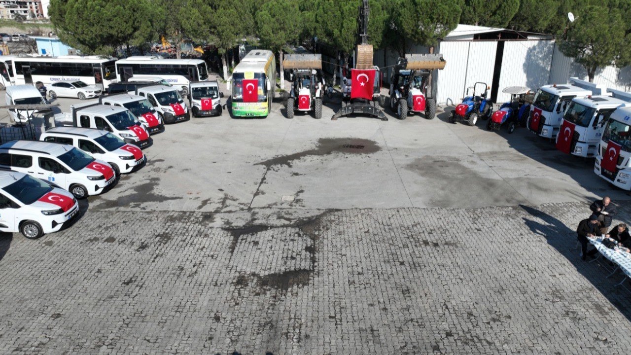 Balıkesir Edremit Belediyesi araç filasounu güçlendiriyor
