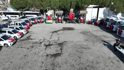 Balıkesir Edremit Belediyesi araç filasounu güçlendiriyor